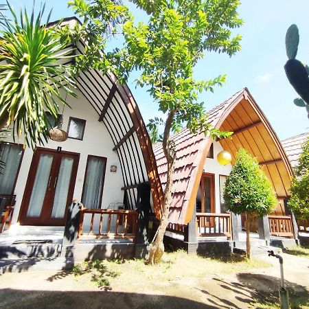 Gili Air Santay 2 Hotel ภายนอก รูปภาพ