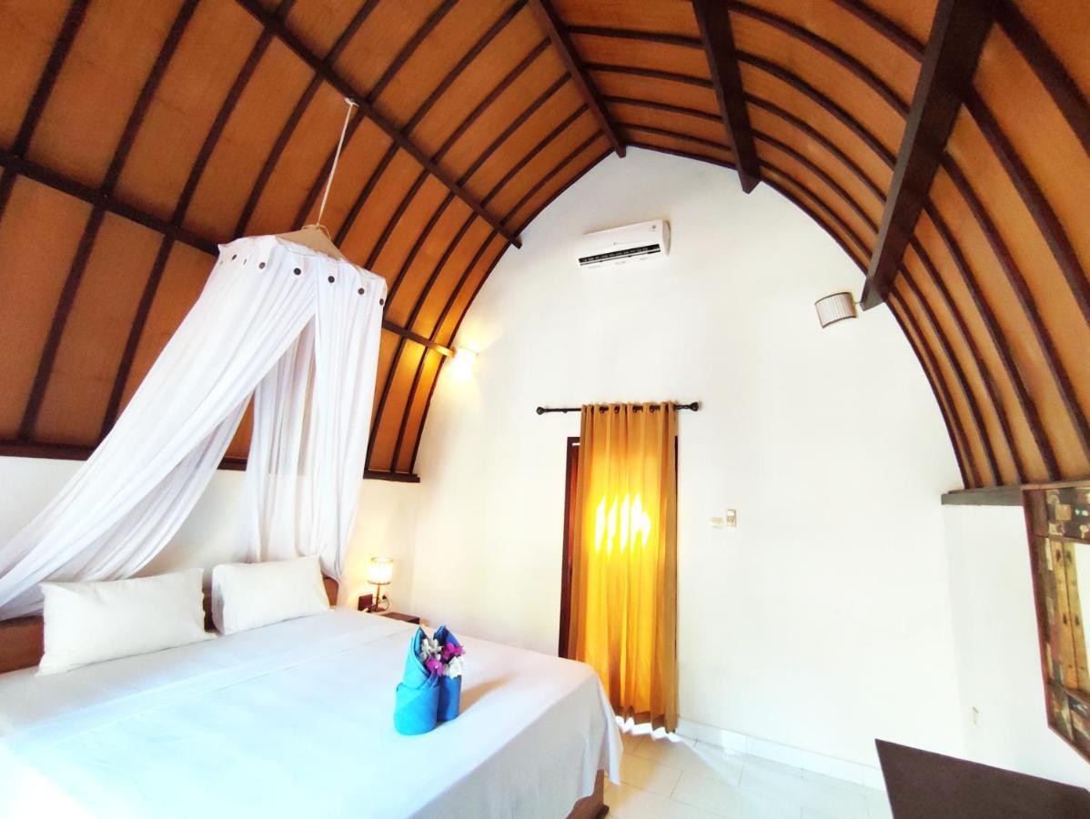 Gili Air Santay 2 Hotel ภายนอก รูปภาพ